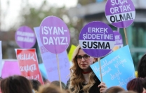 Evde de sokakta da güvende değiliz