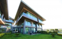 Zehirli servetler Cumhuriyeti