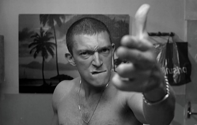 Zamansız manifesto: Öfkenin küresel dili