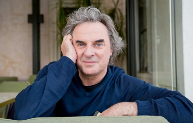 Grange yeni romanı Cehennem Diskosu ile döndü