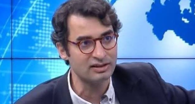 Yaşamından renkleri çalınan kadın