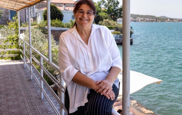 Karanlık armoniler seyirciyi çağırıyor