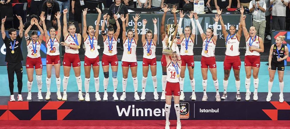 FİLENİN  SULTANLARI 2. KEZ AVRUPA ŞAMPİYONU